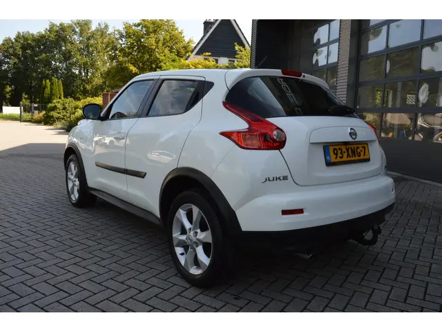 Nissan Juke 1.6 Acenta Eco 2012 Benzine 4