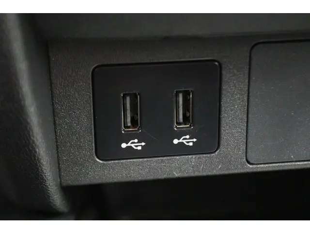 Mitsubishi ASX 1.6 Cleartec Connect Pro+ 2019 Benzine 43