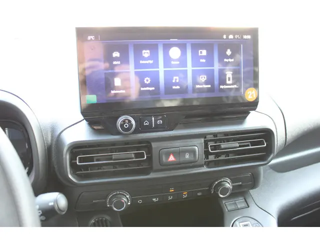 Opel Combo 1.5D 100 L2H1 2024 Diesel 12