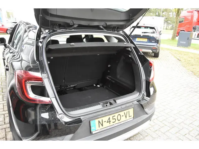 Renault Captur 1.0 TCe 90 Zen -Rijklaar! 2022 Benzine 25