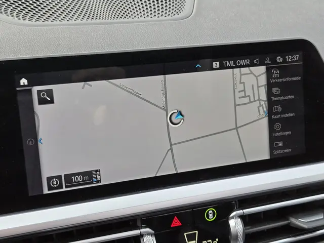 BMW 3 Serie Touring 330e xDrive 2021 Hybride Benzine 20