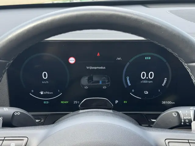 Hyundai Kona 1.6 GDI HEV Premium 2024 Hybride Benzine 27