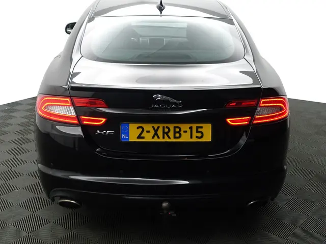 Jaguar XF 2.0 Portfolio Aut- 2014 Benzine 27