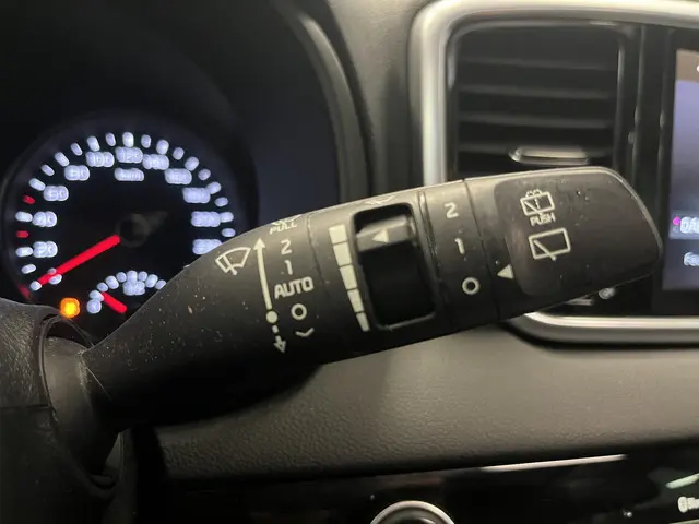 Kia Sportage 1.6 T-GDI DynamicPlusLine 2020 Benzine 38