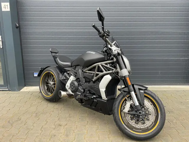 Ducati XDiavel Tour 1260 TERMIGNONI 2018 Benzine 2