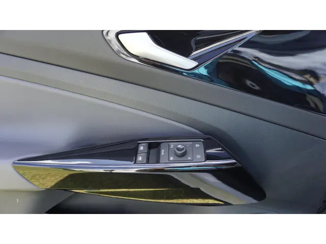 Volkswagen ID.4 Life 77 kWh 2021 Elektrisch 23