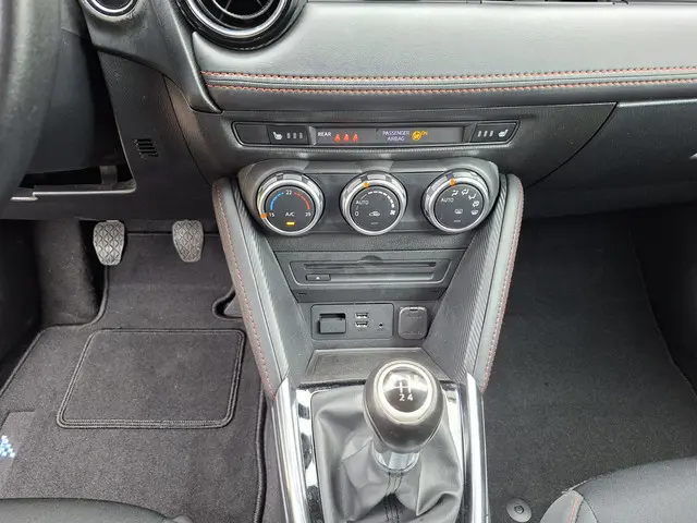 Mazda 2 1.5 Skyactiv-G GT-M Line 2016 Benzine 11