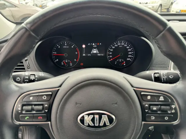 Kia Optima 1.7 CRDI ComfortPlusline 2016 Diesel 21
