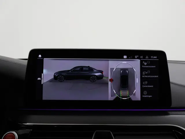 BMW M5 COMPETITION 740 PK FACELIFT MODEL 2020 Benzine 89