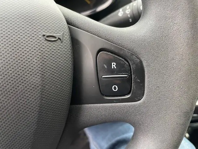 Renault Clio 1.2 Collection 2014 Benzine 17