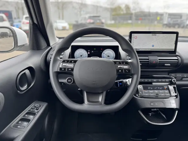 Hyundai Inster E-Motion 49 kWh 2025 Elektrisch 14