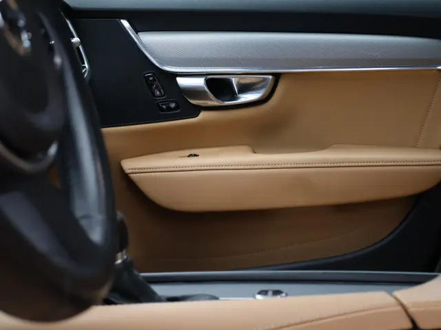 Volvo V90 2.0 T5 Inscription 2017 Benzine 13