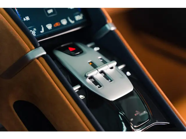 Ferrari Roma Spider 3.9 V8 2026 Benzine 47