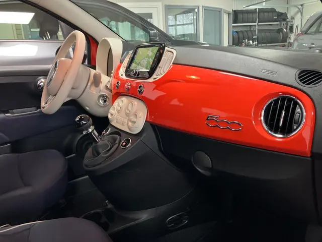 Fiat 500 1.0 Hybrid 15" lmv Carplay 2021 Benzine 11