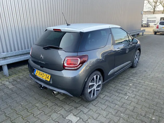 Citroën DS3 1.2 e-VTi ETG So Chic 2014 Benzine 2
