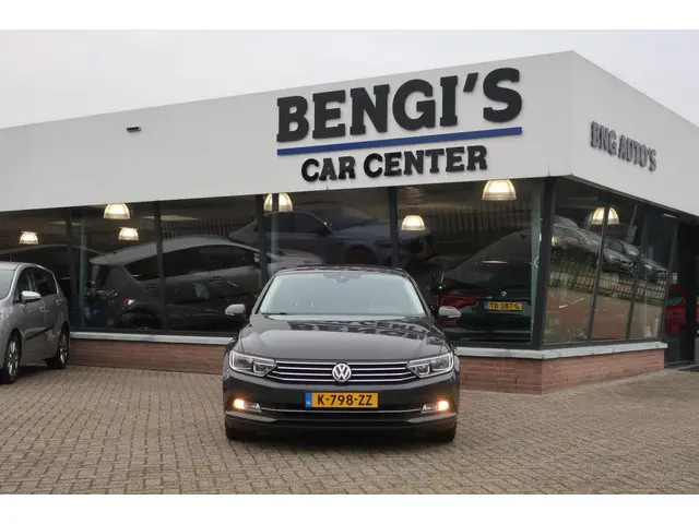 Volkswagen Passat 2.0 TDI Business Edition R 2018 Diesel 2