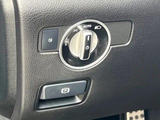 Mercedes-Benz SLK 200 AMG PANORAMADAK 2014 Benzine 29