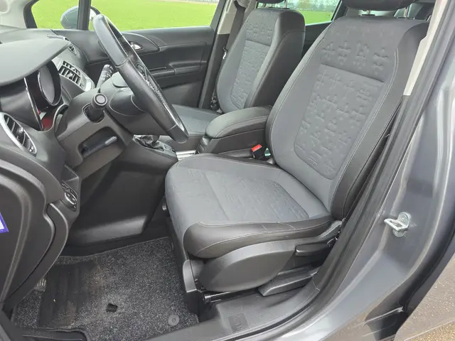Opel Meriva 1.4 Turbo 2015 Benzine 18