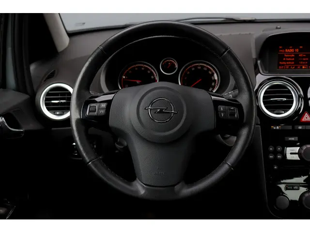 Opel Corsa 1.4-16V Cosmo | 2014 Benzine 6