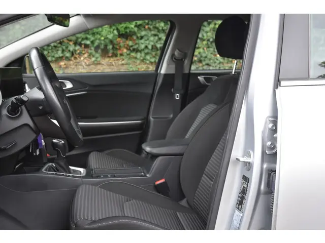 Kia Ceed Sportswagon 1.0 T-GDi DynamicLine 2023 Benzine 7