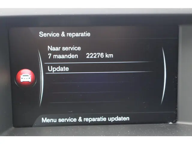 Volvo XC60 2.0 D3 FWD R-Design 2016 Diesel 27