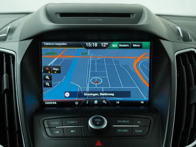 Ford C-MAX 1.5 Titanium 2015 Benzine 18