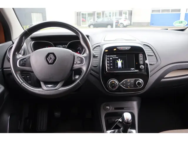 Renault Captur 0.9 TCe Intens 2017 Benzine 12