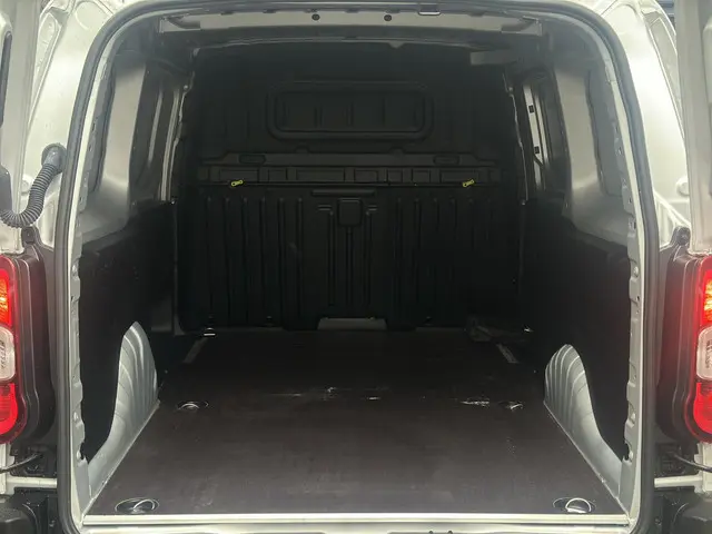 Citroën Berlingo 1.5 BlueHDi 130pk EAT8 L2 2024 Diesel 9