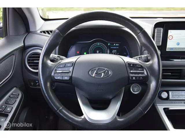 Hyundai Kona EV Premium 64 kWh & Trekhaak 2019 Elektrisch 14