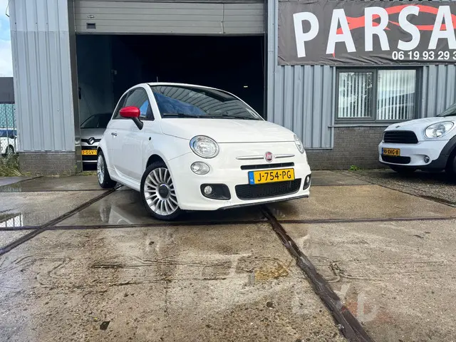Fiat 500 1.2 Lounge Airco/PDC 2014 Benzine 31
