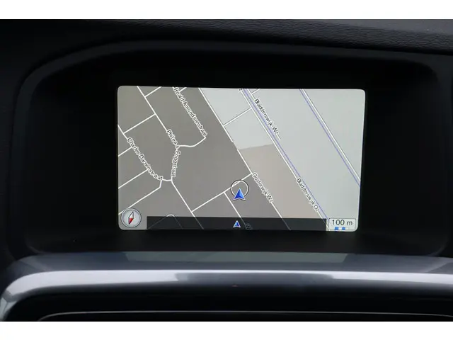 Volvo V60 2.0 D3 Summum 2016 Diesel 4