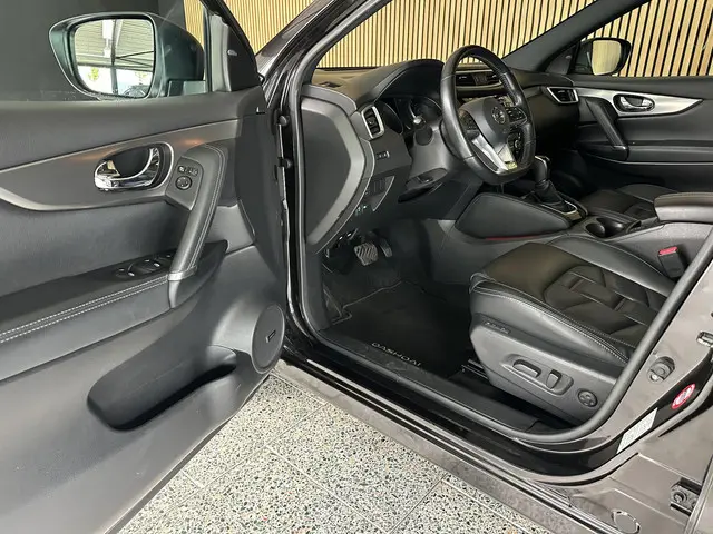 Nissan QASHQAI 1.2 Business Edition 2018 Benzine 6