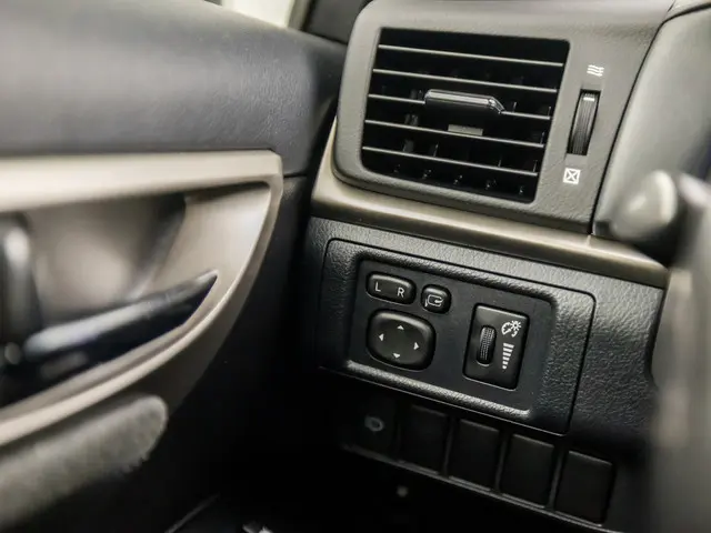 Lexus CT 200h 25th Edition 2015 Hybride Benzine 26