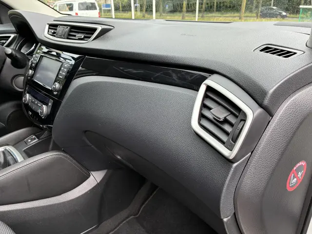 Nissan QASHQAI 1.2 N-Connecta 2016 Benzine 39