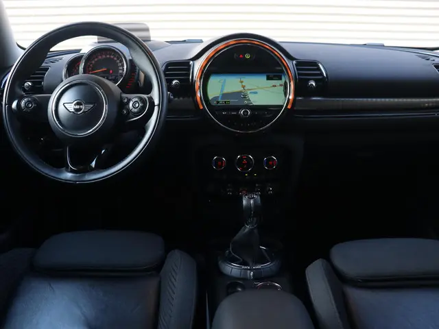 MINI Clubman Cooper 2016 Benzine 11