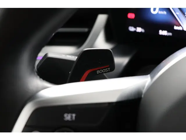 BMW iX2 xDrive30 67 kWh 2024 Elektrisch 50