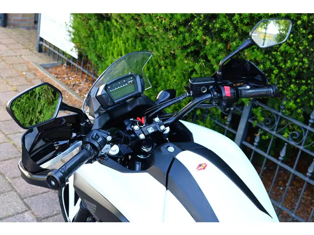 Honda NC 700 NC700XA | NC X ABS 35kw A2 2013 Benzine 24