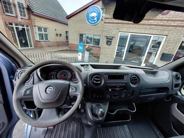 Opel Movano 2.3 CDTI L3H2 EL 2015 Diesel 17