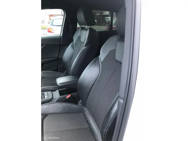 Audi Q2 35 TFSI 3x S LINE ALLE OPTIE,S 2021 Benzine 14