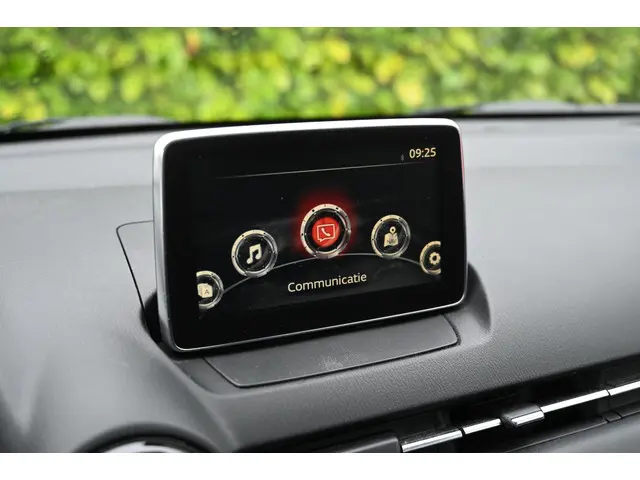 Mazda 2 Skyactiv-G 90 automaat GT-M 2017 Benzine 22