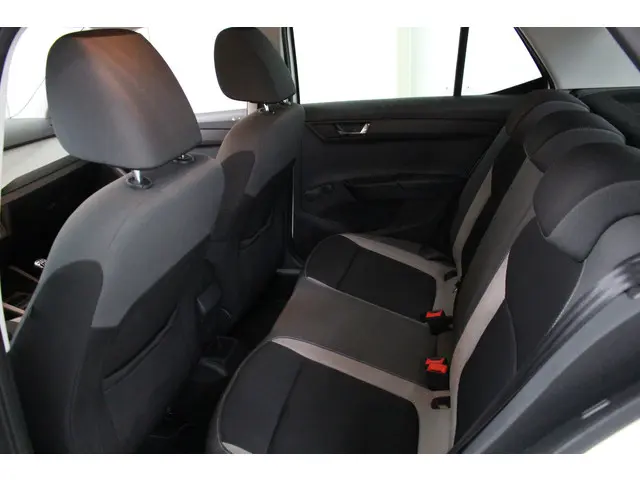 Škoda Fabia 1.0 Ambition 2017 Benzine 8