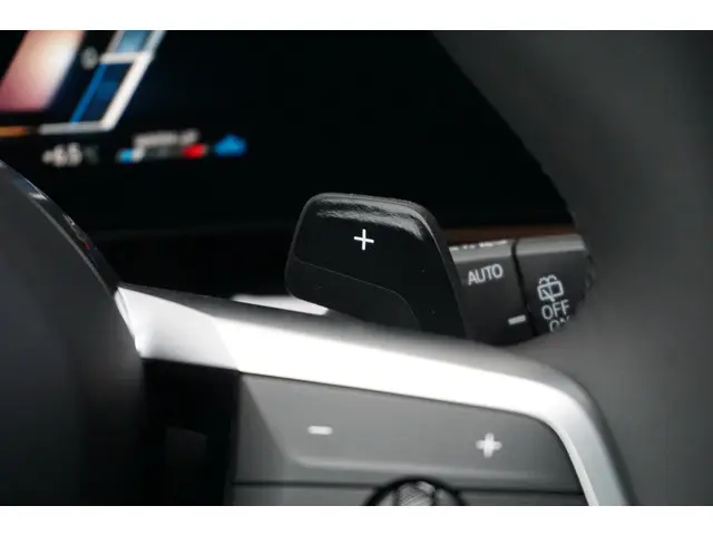 BMW X1 sDrive20i 2024 Benzine 13