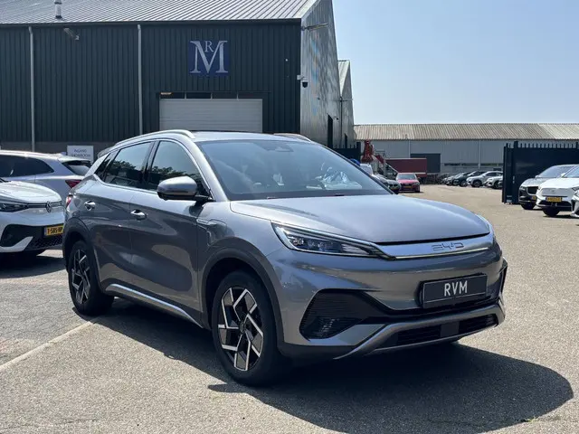BYD ATTO 3 3