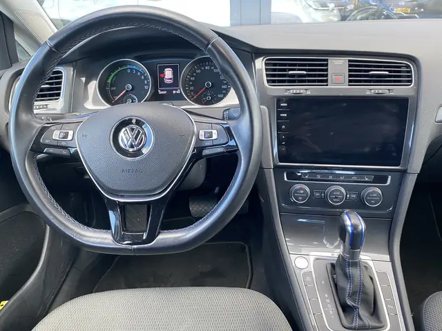Volkswagen e-Golf e-Golf SOH 90% 2019 Elektrisch 12