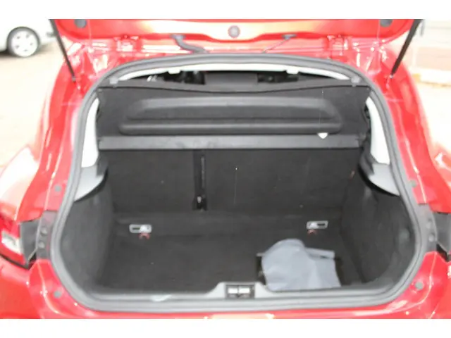 Renault Clio 0.9 TCe Expression 2016 Benzine 17