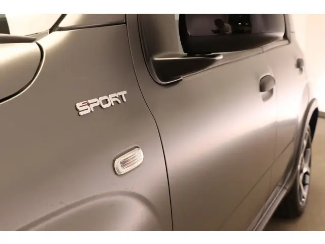 Fiat Panda 1.0 Hybrid Sport 2022 Benzine 8