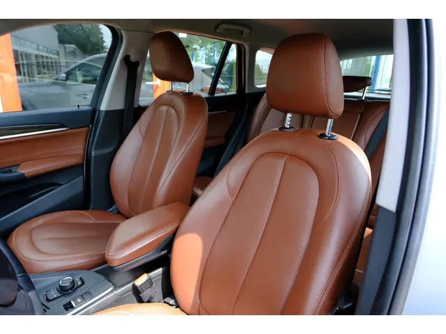 BMW X1 SDrive18d 150pk Clima|Leder|LMV|PDC 2016 Diesel 26