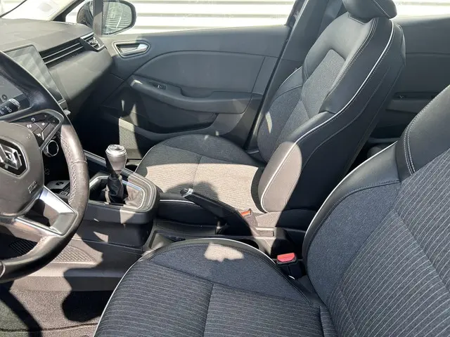 Renault Clio 1.5 dCi Intens 2020 Diesel 5