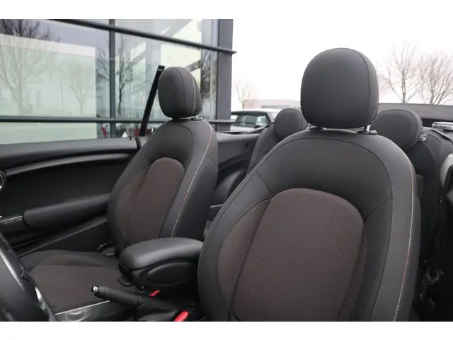 MINI One Cabrio Salt 2020 Benzine 8