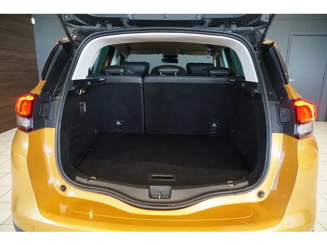 Renault Scénic 1.2 TCe Intens 2016 Benzine 22